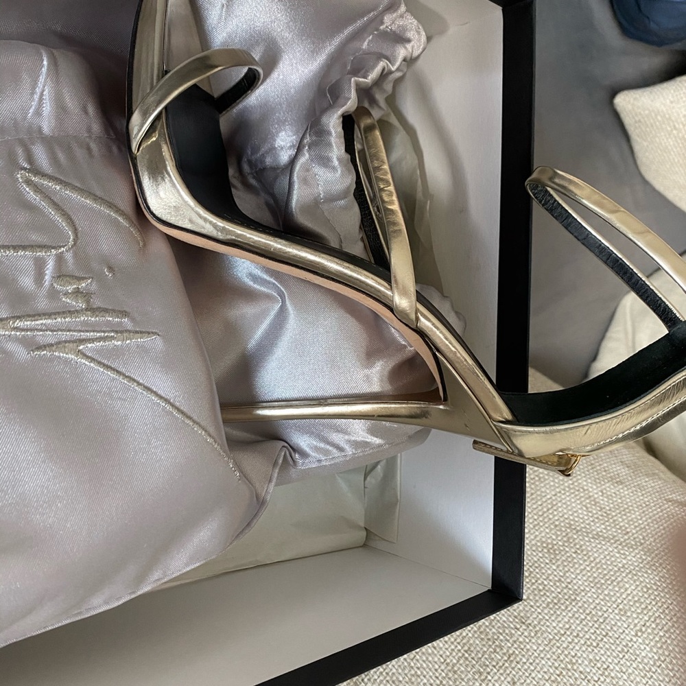 Gold Strappy Guiseppe Zanotti Design
